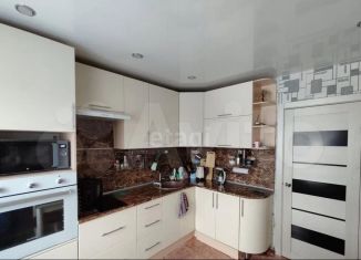 Продаю 3-комнатную квартиру, 69.1 м2, Юрга, проспект Победы, 32Б