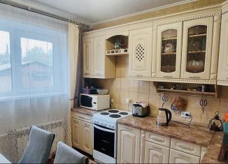 Продается двухкомнатная квартира, 52 м2, Белово, 6-й микрорайон, 1