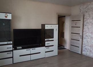 Продается 2-комнатная квартира, 50.4 м2, Абакан, улица Пушкина, 25