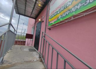 Продам торговую площадь, 60 м2, Саха (Якутия), Молодёжная улица, 3