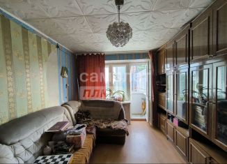 Продам 3-комнатную квартиру, 50 м2, Новочебоксарск, улица Винокурова, 24