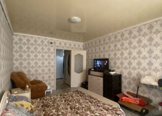 Продаю двухкомнатную квартиру, 50 м2, Бугуруслан, Пригородная улица, 17