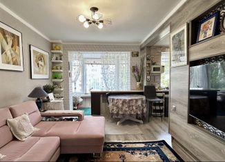 Продаю 5-ком. квартиру, 58.7 м2, Республика Башкортостан, улица Гафури, 21