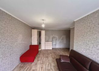 Продажа однокомнатной квартиры, 33 м2, Тюмень, улица Луначарского, 59, Калининский округ