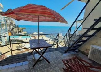 Сдаю в аренду дом, 90 м2, Феодосия, Черноморская набережная, 42