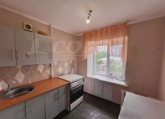Продается однокомнатная квартира, 33 м2, Тюмень, улица Луначарского, 59, Калининский округ