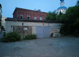 Сдам в аренду гараж, 21 м2, Калуга, Московская улица, 34