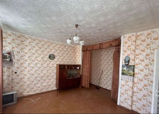 Продается однокомнатная квартира, 32.8 м2, Чудово, улица Радищева, 6А