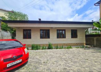 Продам помещение свободного назначения, 400 м2, Сочи, улица Ленина, 4