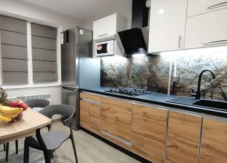 Продажа 2-ком. квартиры, 46.3 м2, Краснодар, улица Карякина, 1, микрорайон ЗИП