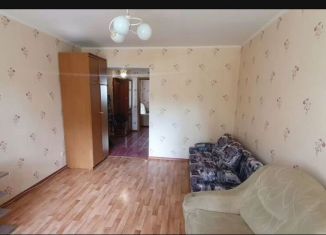 Сдается однокомнатная квартира, 38 м2, Верхняя Пышма, улица Уральских Рабочих, 46А