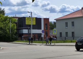 Сдам помещение свободного назначения, 320 м2, Йошкар-Ола, Комсомольская улица, 81, микрорайон Прибрежный