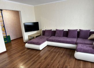 Сдача в аренду 3-ком. квартиры, 63 м2, Бугульма, улица Петра Ненастина, 66