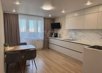 Продажа трехкомнатной квартиры, 86.6 м2, Тюмень, улица Монтажников, 38, ЖК Пятый квартал