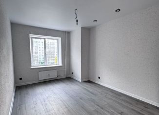 Сдаю 1-комнатную квартиру, 35.5 м2, поселок городского типа Стройкерамика, улица Анетты Басс, 4с2