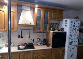 Сдаю в аренду двухкомнатную квартиру, 36 м2, Москва, Северный бульвар, 15, Северный бульвар