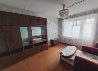 Сдаю в аренду двухкомнатную квартиру, 43 м2, Боровичи, Вышневолоцкая улица, 20