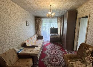 Продам 3-ком. квартиру, 56.5 м2, Калининградская область, Молодёжная улица, 2