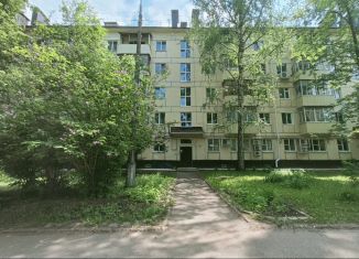 Продажа трехкомнатной квартиры, 55.6 м2, Йошкар-Ола, улица Мира, 39