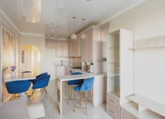 Продажа 3-комнатной квартиры, 95 м2, посёлок Путёвка, микрорайон Мегаполис-Парк, 15