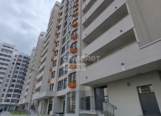 Продаю трехкомнатную квартиру, 66 м2, деревня Малые Вязёмы, жилой комплекс Высокие Жаворонки, 10