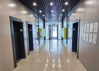 Продается 1-комнатная квартира, 48.2 м2, Тюмень, ЖК Озёрный Парк, Полевая улица, 117к7