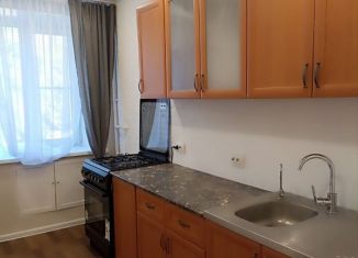 Сдается в аренду 2-комнатная квартира, 53 м2, Кинешма, улица Маршала Василевского, 29А