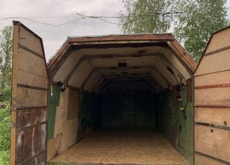 Сдам гараж, 20 м2, Новгородская область, Октябрьская улица