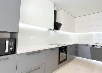 Продается трехкомнатная квартира, 79.6 м2, посёлок Российский, Альпийская улица, 3