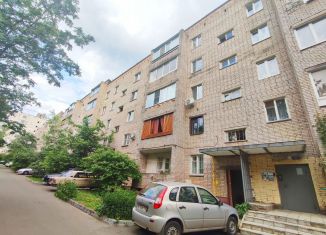 Продается 2-комнатная квартира, 53.4 м2, Серпухов, Серпуховская улица, 27