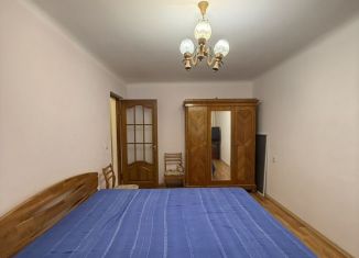 Сдается двухкомнатная квартира, 43 м2, поселок городского типа Форос, улица Космонавтов, 5