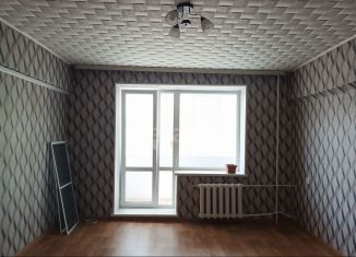 Продаю двухкомнатную квартиру, 56.1 м2, Златоуст, улица Ковшова, 56