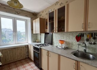 Продаю 2-комнатную квартиру, 52.2 м2, Туймазы, улица 70 лет Октября, 5