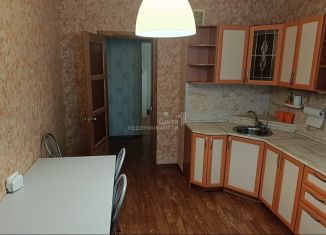 Продаю 1-комнатную квартиру, 48 м2, Казань, улица Академика Глушко, 22А