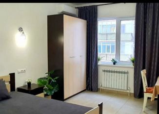 Продам 2-ком. квартиру, 46 м2, Геленджик, Южная улица, 35/2