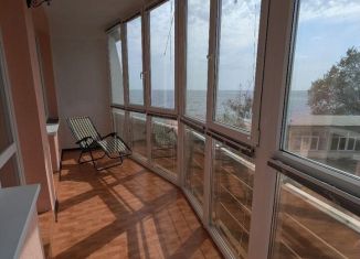 Продаю 2-ком. квартиру, 49.4 м2, посёлок городского типа Партенит, Прибрежная улица, 7