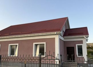 Сдается в аренду дом, 240 м2, Крым, Учительская улица, 11