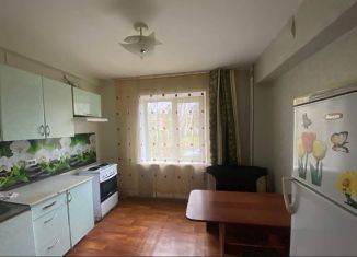 Сдаю трехкомнатную квартиру, 65 м2, Юрга, улица Машиностроителей, 47Б