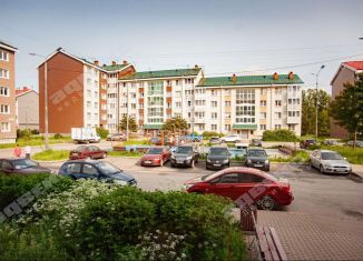 Продаю 1-ком. квартиру, 32.3 м2, посёлок Шушары, Колпинское шоссе, 12к2