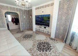 Продам 3-ком. квартиру, 82.5 м2, Оренбург, улица Карпова, 1/1, ЖК Любимый Квартал