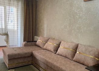 Сдается 3-комнатная квартира, 70 м2, Махачкала, улица Абдуразака Шахбанова, 18