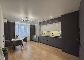 Продается 3-ком. квартира, 87 м2, Тюмень, улица Павла Шарова, 21, ЖК Пятый квартал