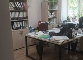 Продажа квартиры со свободной планировкой, 46 м2, Заинск, проспект Нефтяников, 30