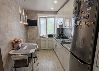 Продаю 2-комнатную квартиру, 52 м2, Котлас, улица Кедрова, 5