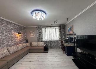 Продам двухкомнатную квартиру, 85 м2, Дмитров, микрорайон имени В.Н. Махалина, 27