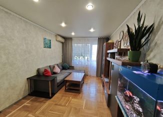 Продам 3-ком. квартиру, 52 м2, Краснодар, Сочинская улица, 25, Прикубанский округ