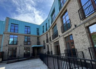 Продам квартиру со свободной планировкой, 103.7 м2, Ульяновск, улица Льва Толстого, 33, Ленинский район