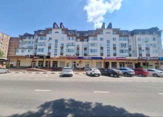 Продается трехкомнатная квартира, 99.6 м2, Армавир, улица Ефремова, 101