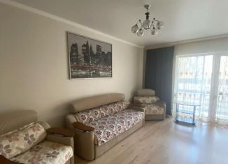 Сдается в аренду 2-комнатная квартира, 60 м2, Сочи, улица Роз, 36, микрорайон Центральный