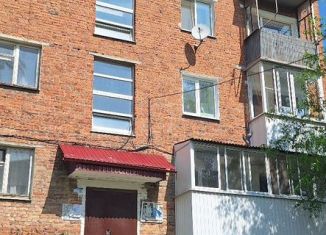 Продаю однокомнатную квартиру, 31 м2, Ирбит, улица Орджоникидзе, 54